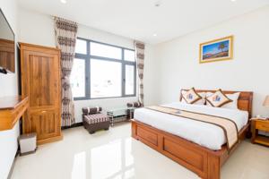 HUNG GIA HOTEL