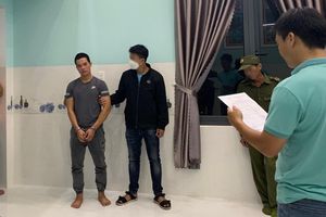 Bắt đối tượng mua bán ma túy, phát hiện súng và đạn cao su