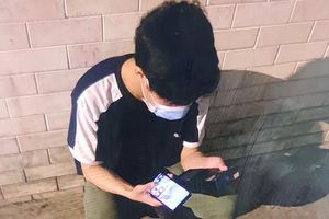 Tài xế Grab Bike ở Sài Gòn dàn cảnh cướp Iphone 13 pro max bán lấy tiền về quê