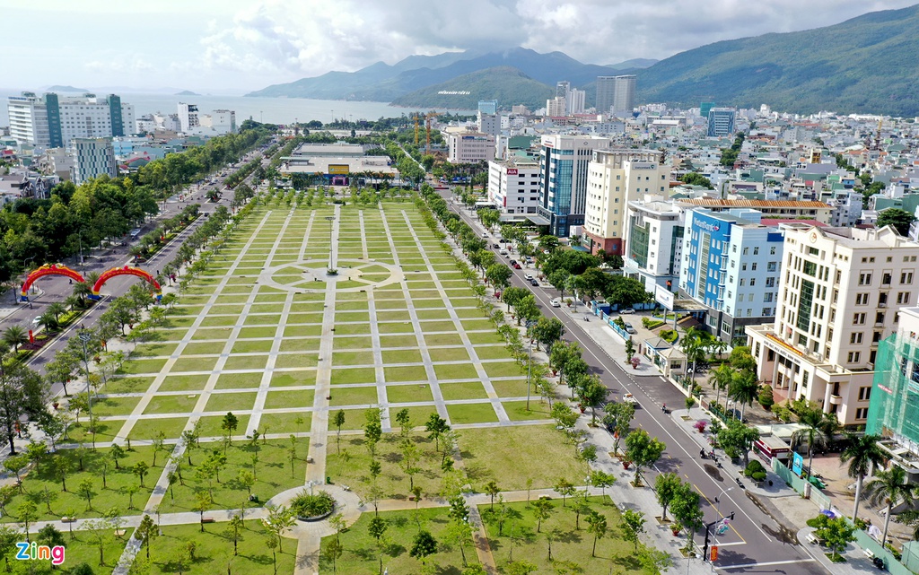 Pho bien Quy Nhon Dai hoi Dang bo anh 6