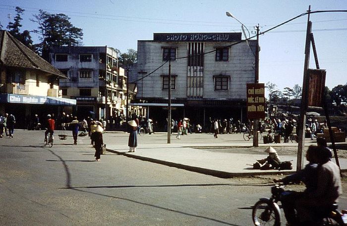 00142398f8da118448cb Loạt ảnh siêu hiếm về miền Trung - Tây Nguyên năm 1986 20