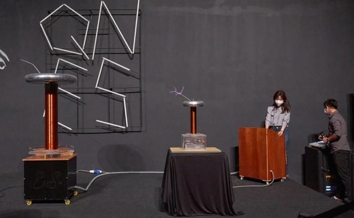 0b4e3d8ee9cc009259dd Trung tâm về khoa học vũ trụ đầu tiên của Việt Nam 'hút' khách 27