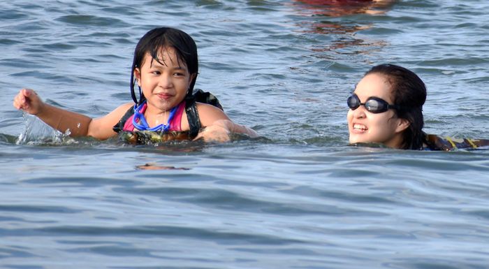 1643329cd7de3e8067cf Du khách đổ xô đến biển Bình Định, Quảng Ngãi đón bình minh 14