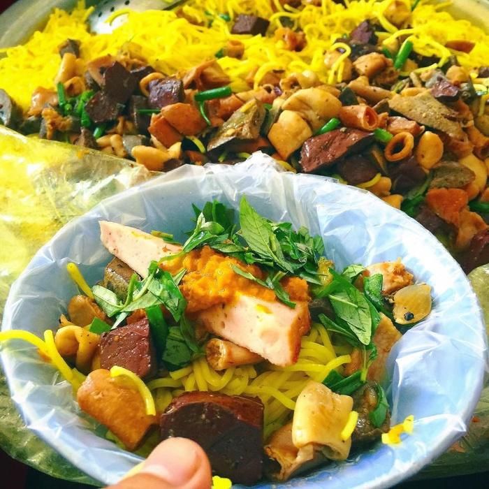 Những món bún miền Trung làm say lòng thực khách 10