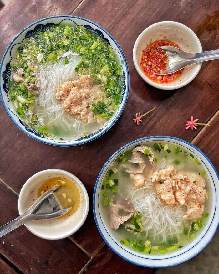 1d25ade874aa9df4c4bb 7 món bún miền Tây tên nghe 'lạ hoắc' nhưng vị siêu ngon: Toàn những đặc sản với cách chế biến có 1-0-2 50
