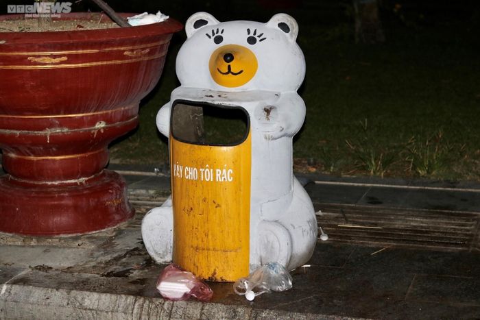 224012d2da9033ce6a81 Nỗi lòng người lao công sau ngày đông nghẹt khách du lịch ở Quy Nhơn 40