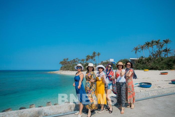 Hè tháng 6 cháy với nắng rực rỡ miền Trung 13