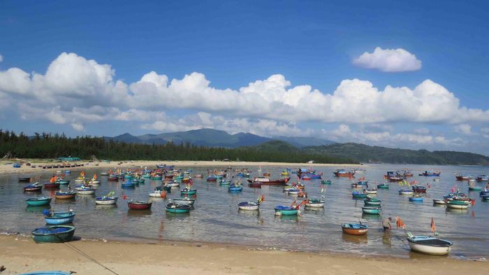 Thân thương thuyền thúng 27