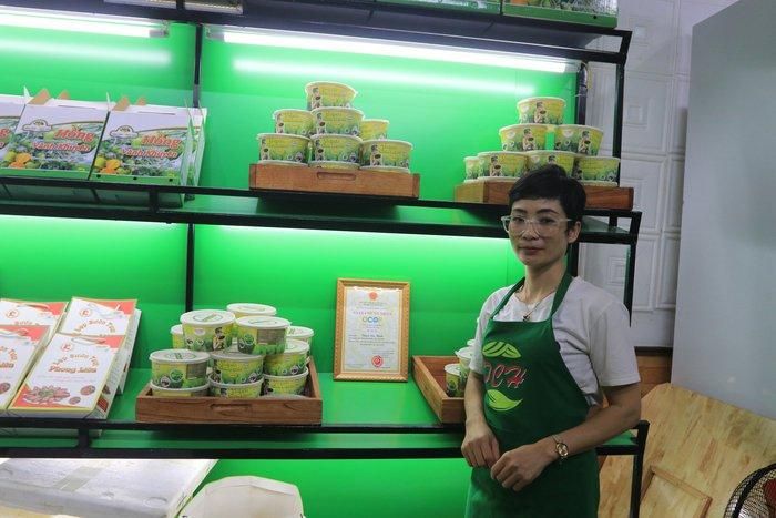 267e2752091fe041b90e Cô giáo Tày làm món thạch đen OCOP 3 sao 10