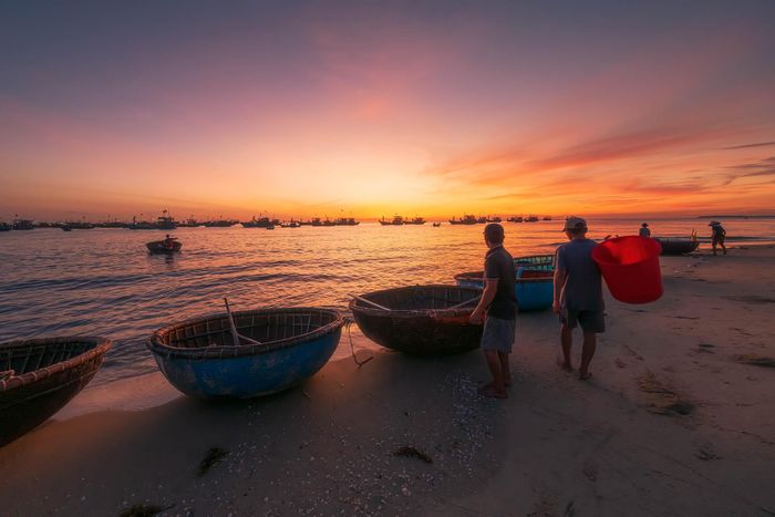 Ấn tượng cảnh sắc bình minh đẹp mơ màng trên khắp Việt Nam 44