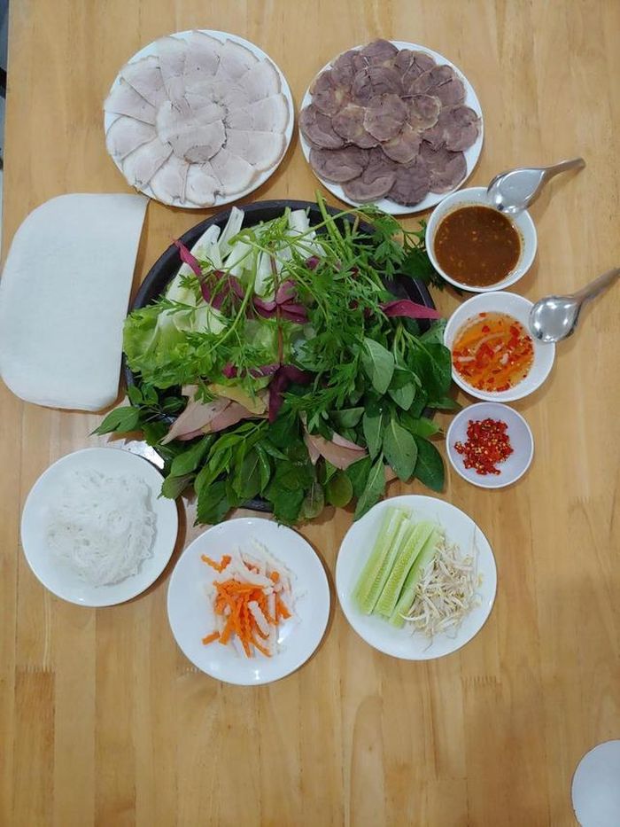 3973f466dd2b34756d3a Bánh tráng phơi sương Trảng Bàng: Món ăn hội tụ tinh hoa 22