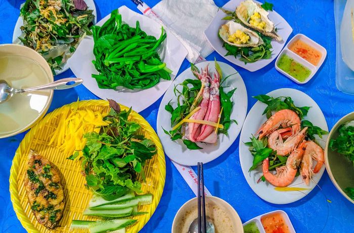 Ấn tượng Kỳ Co, bãi biển đẹp bậc nhất Việt Nam 17