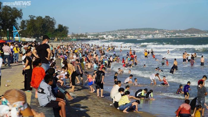 3a045c1e935c7a02234d Nghỉ lễ 2/9: Quy Nhơn đông nghịt khách, Phú Yên nhiều điểm du lịch quá tải 38