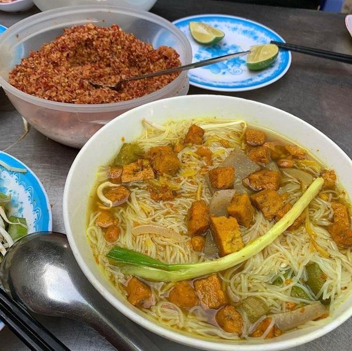 3d57829a5bd8b286ebc9 7 món bún miền Tây tên nghe 'lạ hoắc' nhưng vị siêu ngon: Toàn những đặc sản với cách chế biến có 1-0-2 42