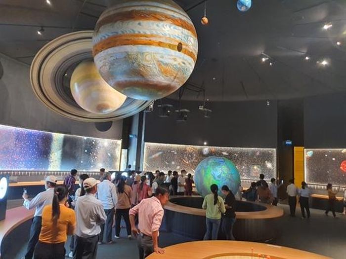 Đặc sắc Tour khám phá khoa học 0