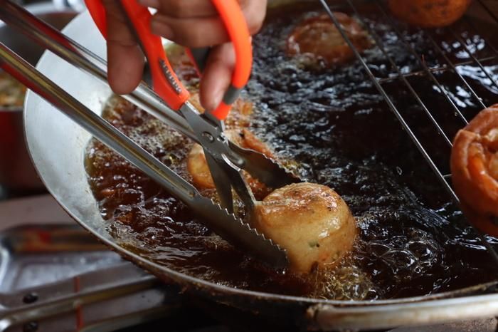 Thầy giáo miền Tây lên Sài Gòn làm bảo vệ, nuôi đam mê với loại bánh độc đáo 8