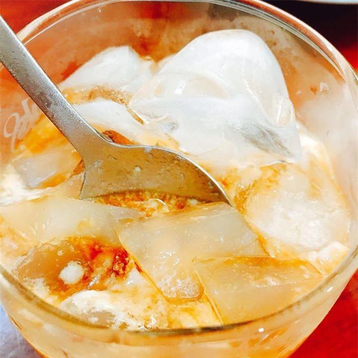 4b1fa89b67d98e87d7c8 Đặc sản miền Trung làm từ thứ rẻ như cho, nay đóng hộp bán giá cao 6