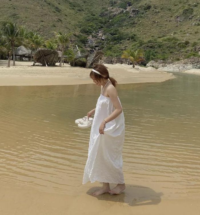 4e3a8c267e64973ace75 Eo biển 'trăng khuyết' Quy Nhơn - thiên đường biển đẹp đang được quan tâm bậc nhất trong mùa hè này 11