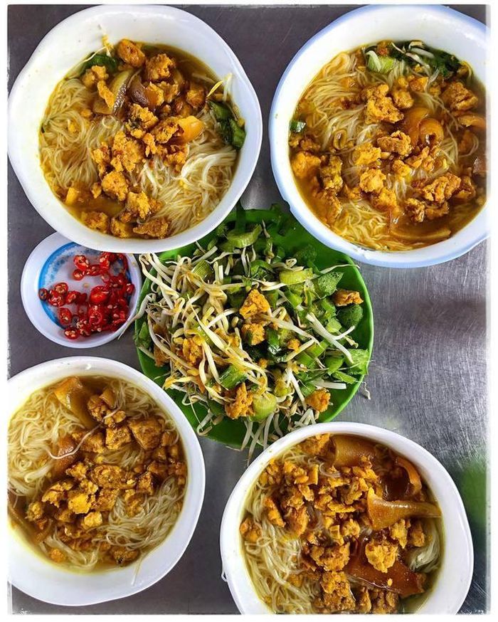 55abe9663024d97a8035 7 món bún miền Tây tên nghe 'lạ hoắc' nhưng vị siêu ngon: Toàn những đặc sản với cách chế biến có 1-0-2 41
