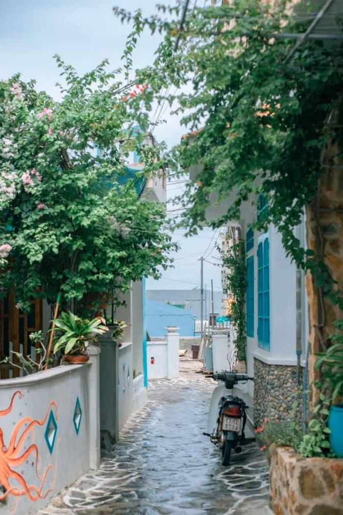 58dfdc2e306cd932807d Ít ai biết ngay gần Eo Gió có điểm check-in tuyệt đẹp này 2