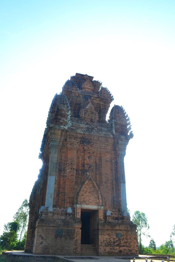 5c6b8c9f5eddb783eecc Về Bình Định chiêm ngưỡng tháp Cánh Tiên 4