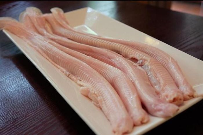 Loại cá có hình dạng đáng sợ nhưng đang được các bà nội trợ săn lùng 9