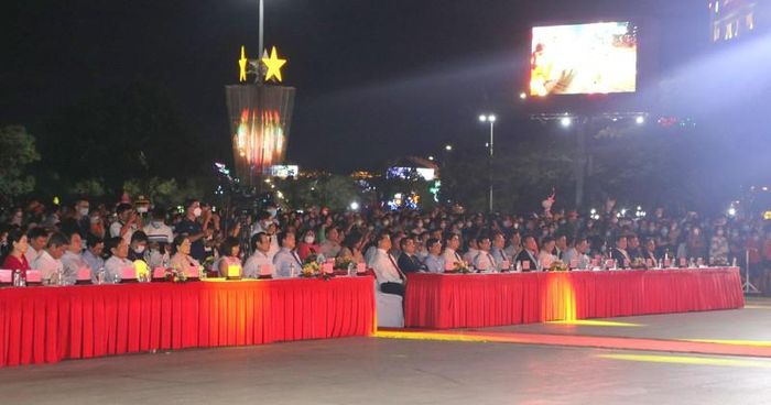 6b4f980666448f1ad655 Quy Nhơn - Thiên đường biển 12