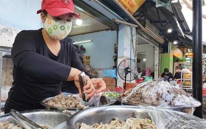 6d2ad29725d5cc8b95c4 Quán huyết chưng kiểu Triều Châu độc lạ, ngày bán 800 tô tại Sài Gòn 1