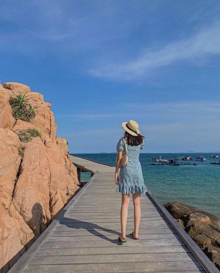 6e8079e89baa72f42bbb Đừng bỏ lỡ 3 hòn đảo đẹp 'rụng rời' ở Quy Nhơn này: Vừa hoang sơ, yên bình lại có làn nước trong xanh cực đỉnh 22