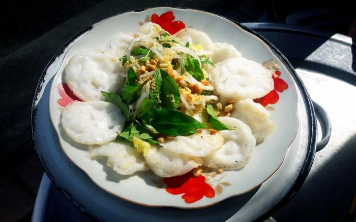 7a4cd9ec0aaee3f0babf Bản đồ ẩm thực: Bánh căn dưới con mắt người đam mê dịch chuyển 18