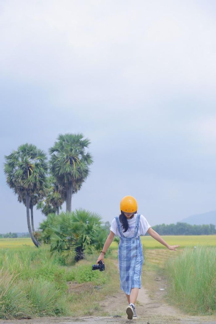 7e7b8d440d06e458bd17 22 ngày, cô gái Hà Nội 23 tuổi đi qua 24 tỉnh thành Việt Nam để 'ăn mừng' tốt nghiệp ĐH 12