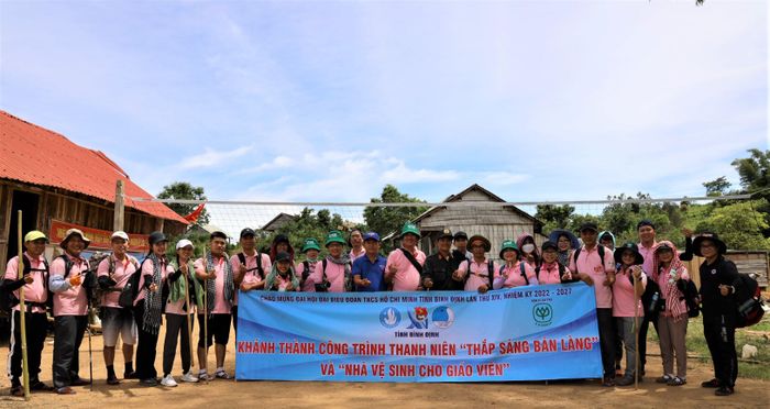 81b729d4ca9623c87a87 Công ty C.P. Việt Nam với hành trình mang ánh sáng lên vùng cao 11