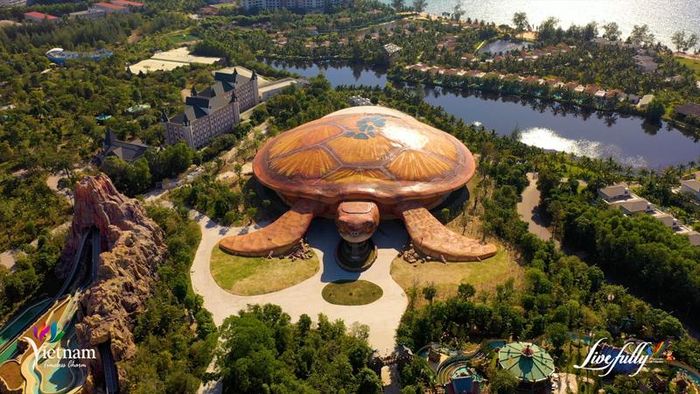 Hành trình khám phá Việt Nam sôi động 3