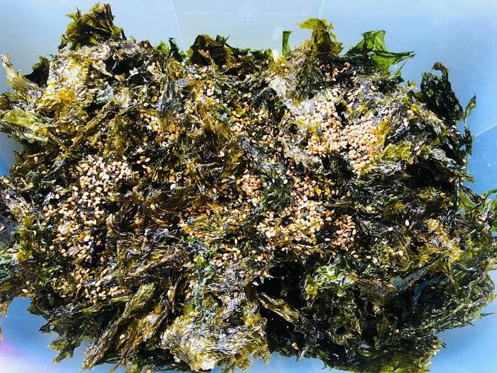 Vào mùa 'lộc trời' mọc lên từ đá, người dân đi lấy về bán giá hàng triệu đồng/kg 24