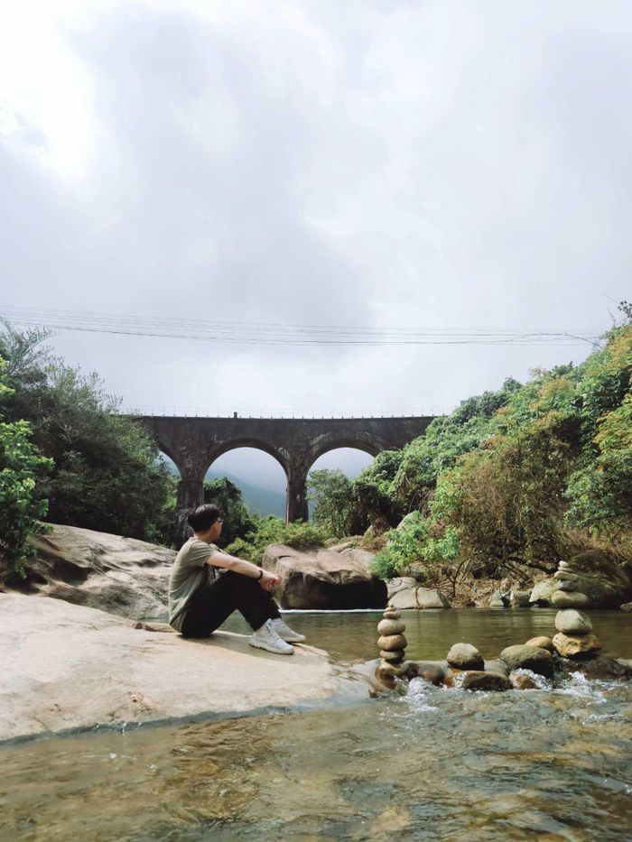 8f649d186c5a8504dc4b Đôi bạn trẻ chi 53 triệu đồng, phượt xe máy xuyên Việt trong 41 ngày 19