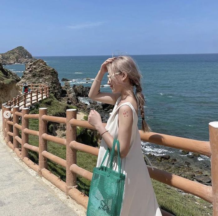 9406541aa6584f061649 Eo biển 'trăng khuyết' Quy Nhơn - thiên đường biển đẹp đang được quan tâm bậc nhất trong mùa hè này 16