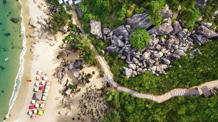 Phát hiện vịnh biển Trung Lương mang vẻ đẹp hoang sơ với ngàn góc check-in khi tới Quy Nhơn 7