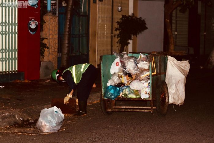 9c61aff367b18eefd7a0 Nỗi lòng người lao công sau ngày đông nghẹt khách du lịch ở Quy Nhơn 53