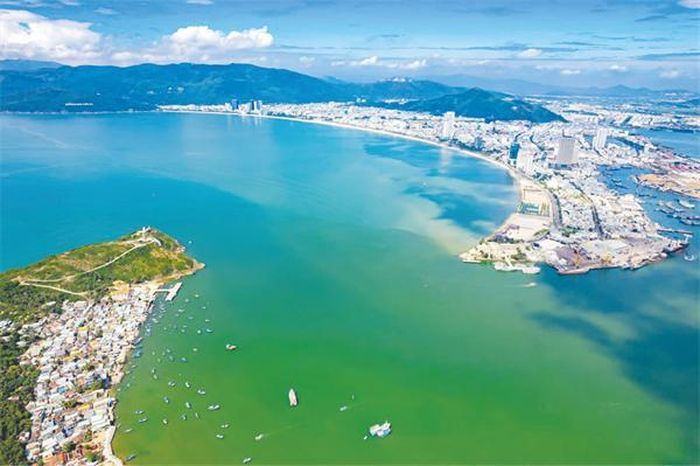 Bình Định phát huy lợi thế du lịch biển đảo 0