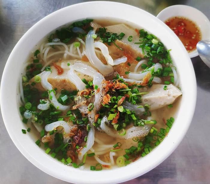 Những món bún miền Trung làm say lòng thực khách 14