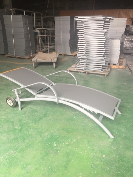 banghenhuagia2018 Bàn ghế nhựa giả mây