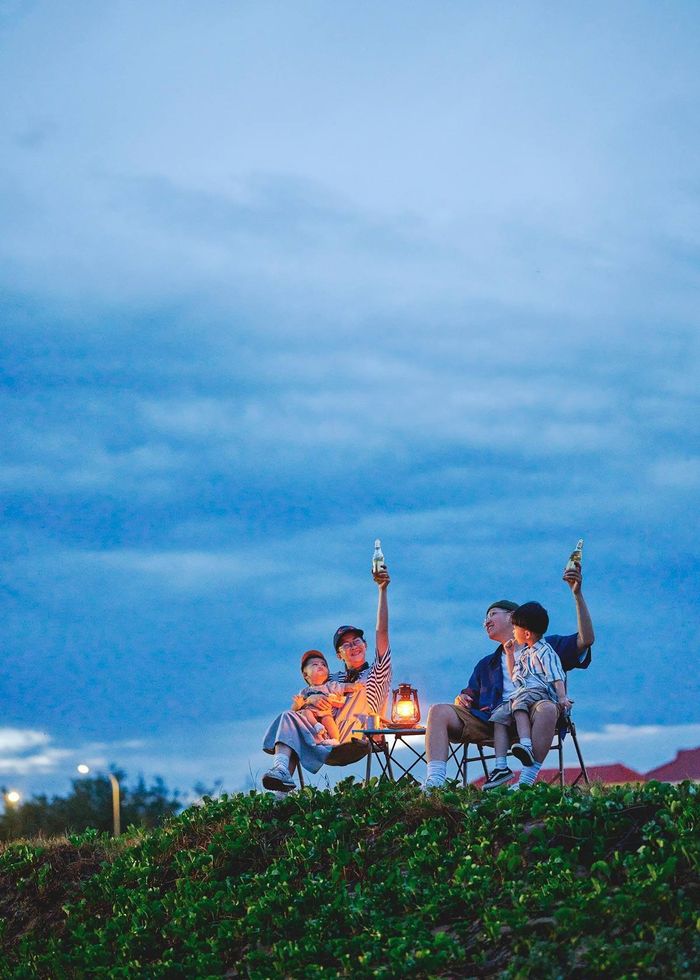 c56b008ad4c83d9664d9 Ảnh gia đình du hí 'không người chụp' khiến bao người trầm trồ 6