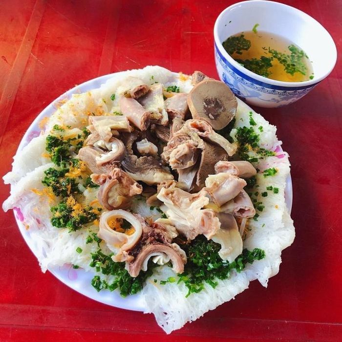 c5900aee3da3d4fd8db2 Bánh hỏi cháo lòng - sự kết hợp 'gây nghiện' nhất định phải thử khi đến Quy Nhơn 18