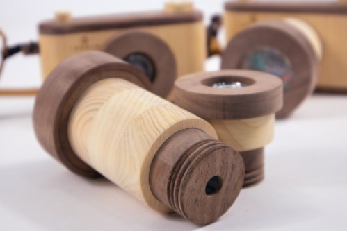 camera203 Đồ chơi gỗ