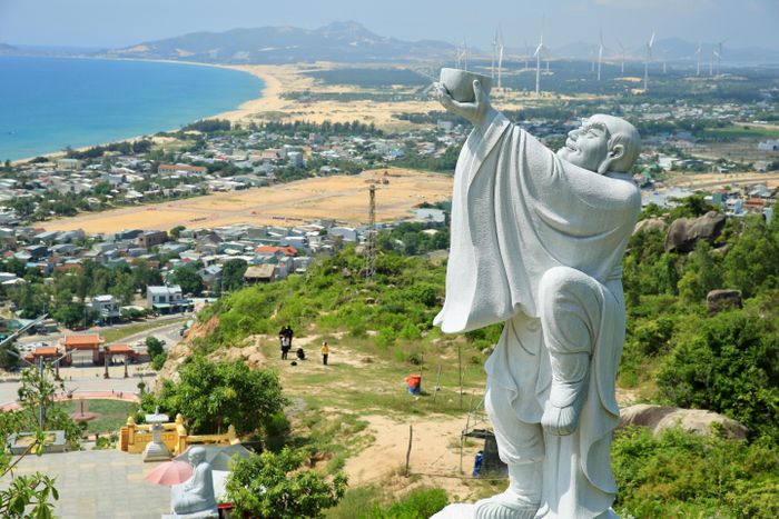 cd2336f4e8b601e858a7 Đến Linh Phong tự, chiêm ngưỡng tượng Phật ngồi khổng lồ 8