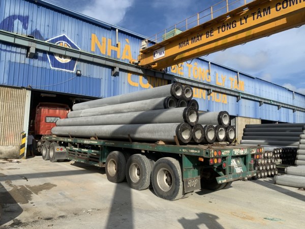 Cọc bê tông ly tâm