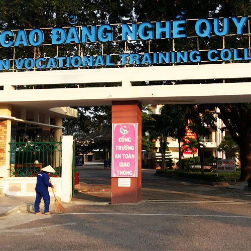 Dịch vụ vệ sinh trường học