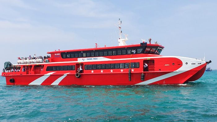 e0edb2513513dc4d8502 Du khách đến miền Trung dịp giỗ Tổ tăng kỷ lục 7