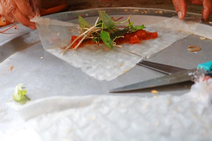 e2ea89ec44aeadf0f4bf Bản đồ ẩm thực: Về Ia Sol ăn bánh cuốn giá chỉ 1.000 đồng 5