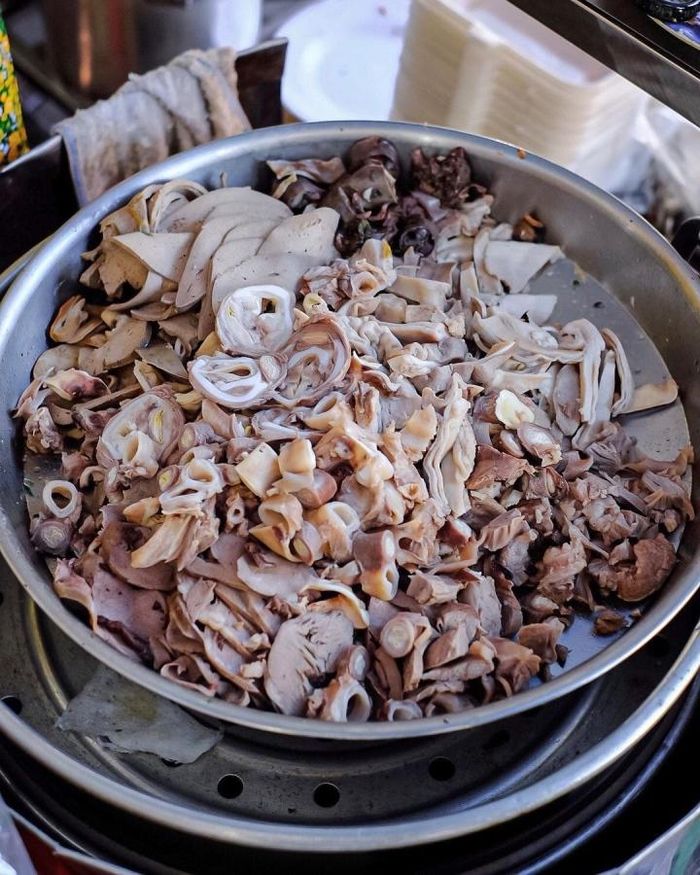 e44f2031177cfe22a76d Bánh hỏi cháo lòng - sự kết hợp 'gây nghiện' nhất định phải thử khi đến Quy Nhơn 8